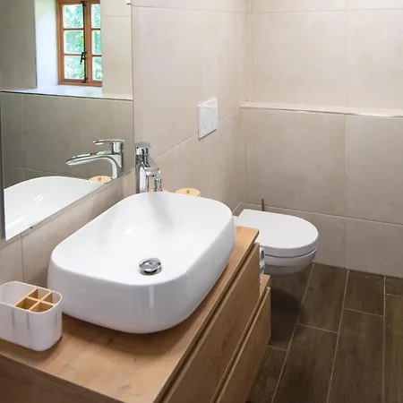 4 Bedroom Amazing In *